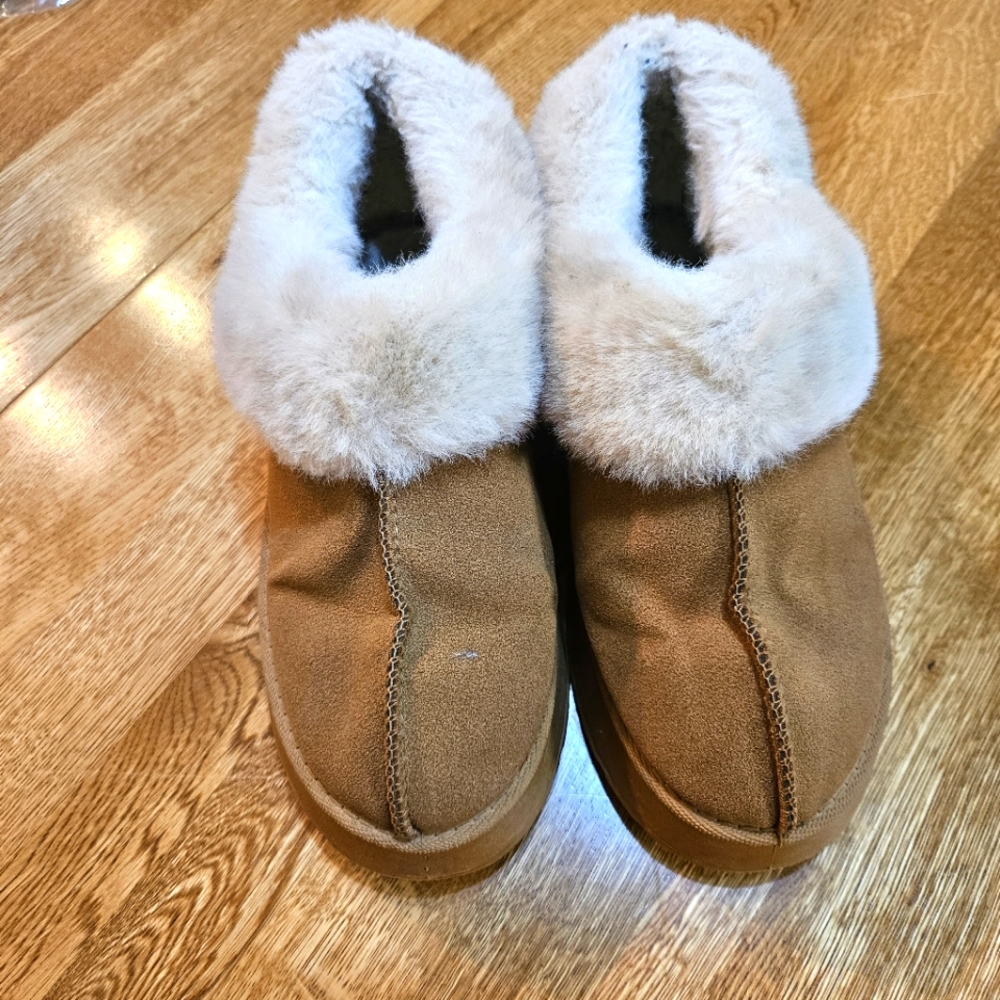 Faux Suede Slip Ons with Faux Fur Lining, Sz 41 Or US 10